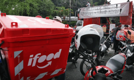Trabalhadores de app ganham canal para denunciar agressões