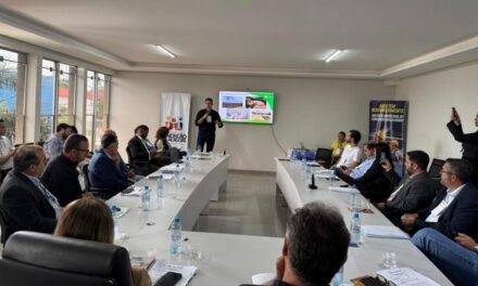 Amvale debate eventos climáticos  
