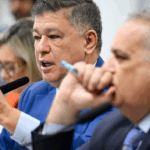Advogado depõe à CPMI sobre esquema de fraudes bilionárias no INSS