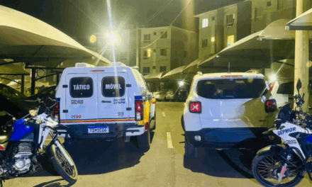 Polícia prende mulher com Jeep clonado e roubado em condomínio de Divinópolis