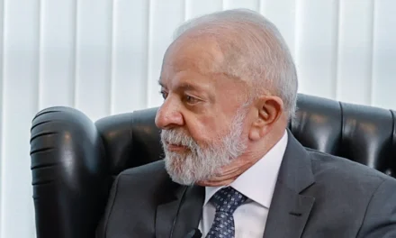 Lula veta mudanças na Lei da Ficha Limpa que alterariam inelegibilidade