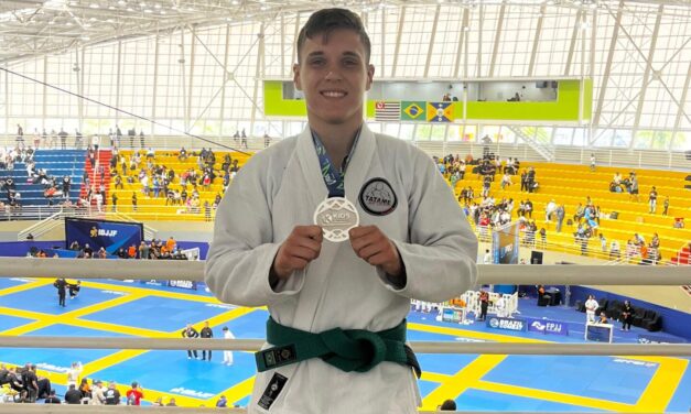 Atleta do Tatame do Bem é vice-campeão no Internacional Kids de Jiu-Jítsu