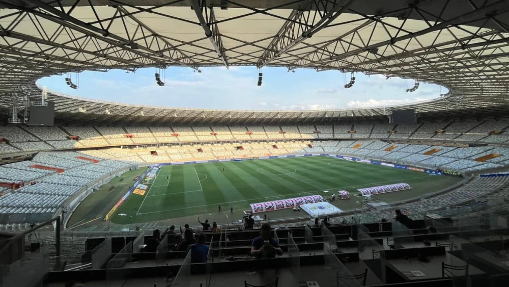 Mineirão celebra 60 anos de história com conquistas, decepções e muita emoção