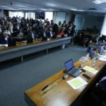 CCJ do Senado rejeita por unanimidade a “PEC da Blindagem”