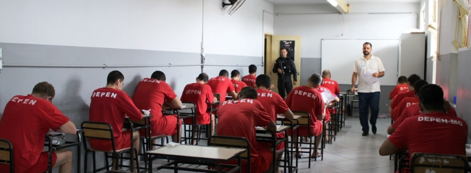 Sistema prisional mineiro tem recorde de inscritos no Encceja para detentos