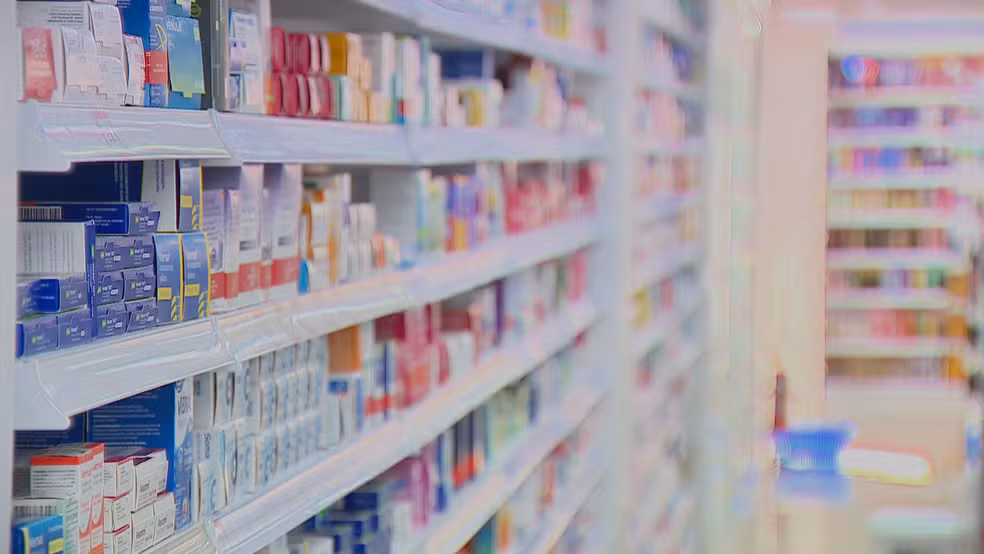 Comissão do Senado aprova venda de medicamentos em supermercados