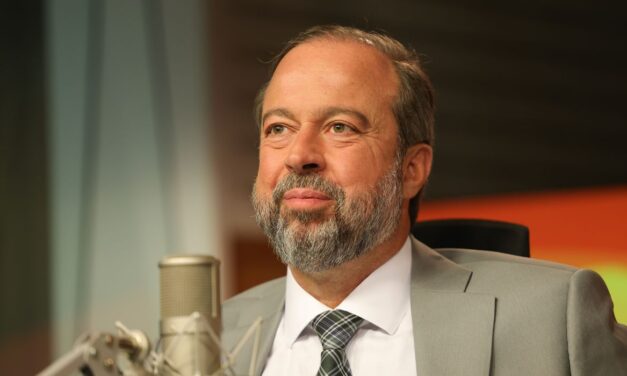 Horário de verão não será retomado em 2025, confirma ministro de Minas e Energia