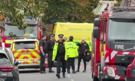  Ataque em sinagoga de Manchester deixa pelo menos duas pessoas mortas no Yom Kippur