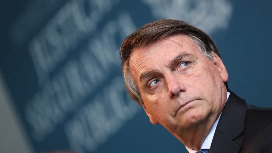 Defesa de Bolsonaro recorre ao STF contra condenação de 27 anos por tentativa de golpe