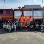 Após vazamento de gás, presença dos Bombeiros emociona crianças em Carmo do Cajuru
