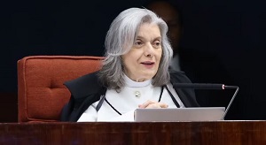 Cármen Lúcia dá prazo para presidente e Senado se manifestarem sobre mudanças na Lei da Ficha Limpa