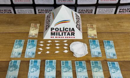 Homem é preso por tráfico de drogas em Bambuí; Polícia apreende cocaína e dinheiro