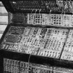 E por falar em eletrônica… Hans Zimmer e o Sintetizador Modular Moog: a máquina de sons do cinema
