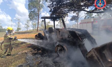 Incêndio consome maquinário agrícola na zona rural de Córrego Fundo