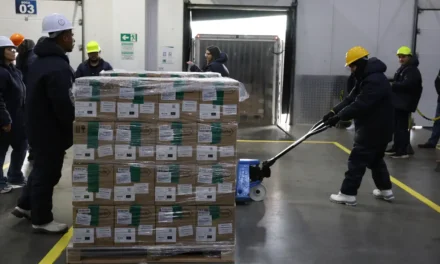 Ministério da Saúde recebe primeiro lote de medicamento para câncer de mama
