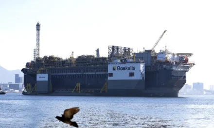 Governo leiloa sete blocos de petróleo no pré-sal nesta quarta-feira