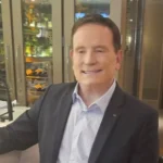 Record desmente entrevista falsa com Roberto Cabrini: “Nunca aconteceu”