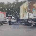 Acidente entre moto e carro deixa jovem gravemente ferido em Divinópolis