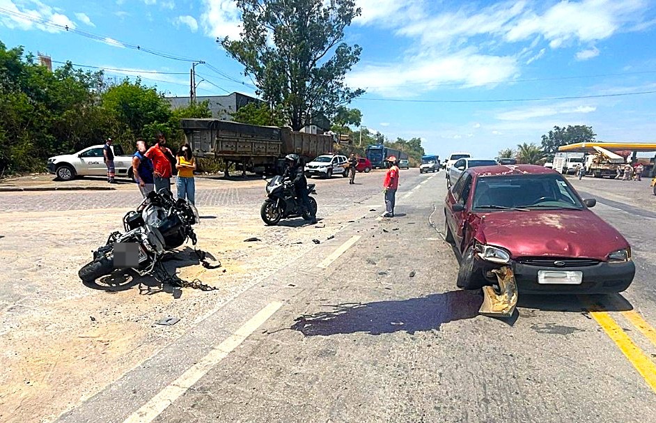 Bombeiros divulgam informações sobre acidente na MG-050, em Formiga