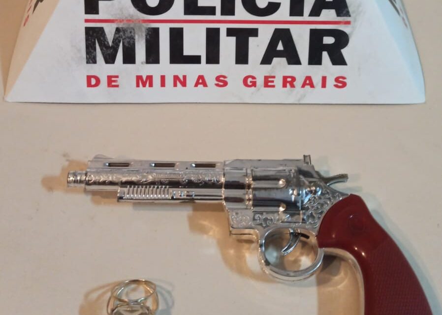 Polícia Militar prende grupo suspeito de roubar e agredir idoso em Formiga