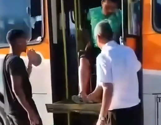 Ladrão de celular faz ”cadeirante” voltar a andar