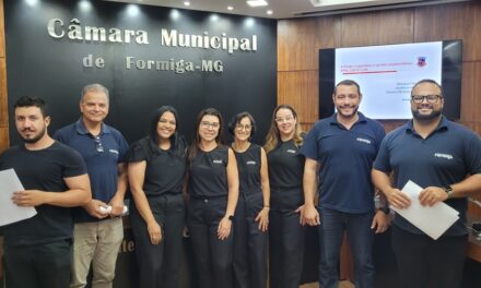 Controladoria da Câmara de Formiga orienta assessores sobre ‘’Orçamento Impositivo de 2026’’