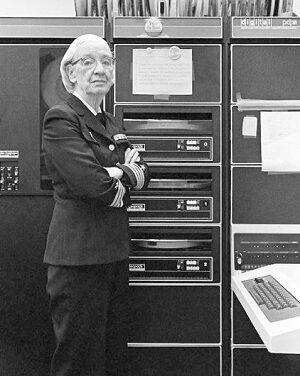 E por falar em eletrônica… Grace Hopper: a mulher que ensinou os computadores a falarem