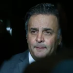 Aécio Neves lidera corrida ao Senado e Cleitinho a governo, diz pesquisa