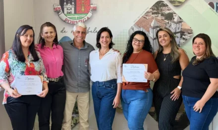 Novas conselheiras tutelares suplentes tomam posse em Formiga
