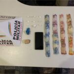 Homem é preso por tráfico de drogas no bairro Bom Jesus, em Itapecerica-MG