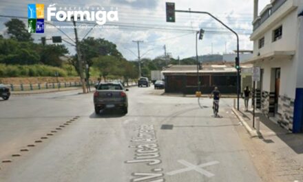 Formiga implanta sinalização “Direita Livre” na Av. Juca Almeida a partir de 24 de novembro