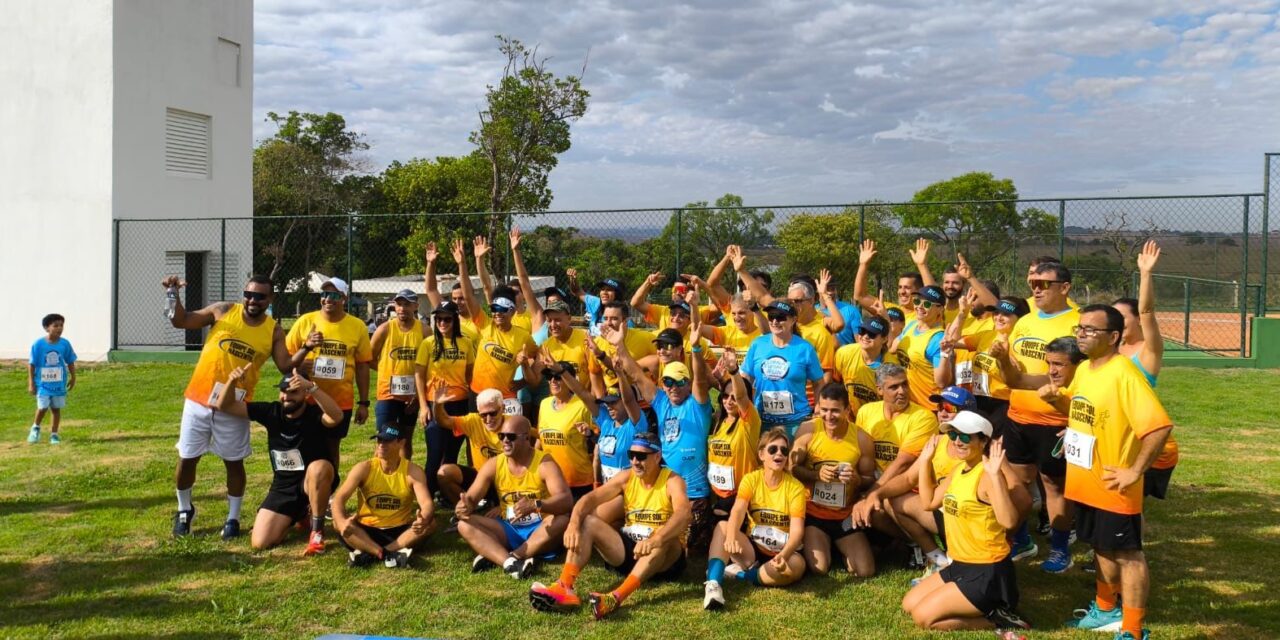Atletas da Sol Nascente conquistam troféus no Desafio Furnas Swim Run