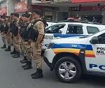 PMMG presta homenagem aos policiais mortos em operação no Rio de Janeiro
