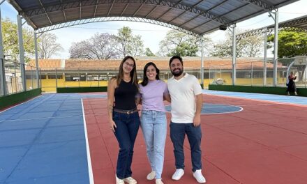 Escola Estadual Professor Tonico Leite reinaugura quadra de esportes