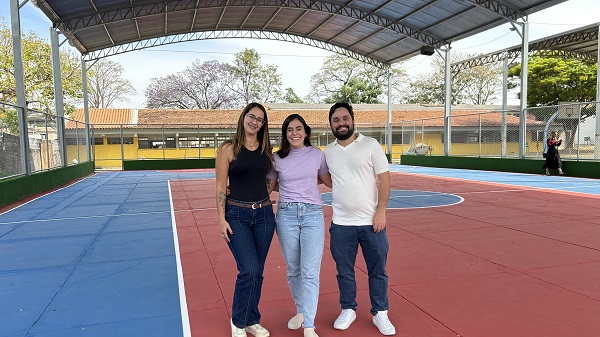 Escola Estadual Professor Tonico Leite reinaugura quadra de esportes