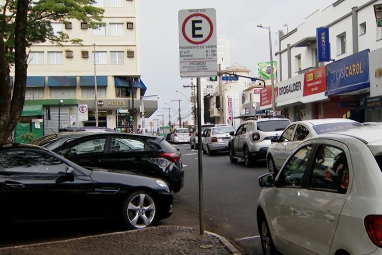 Zona Azul em Uberlândia é mantida  