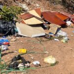 Cabe à Prefeitura cuidar da limpeza, porém, também é dever da população evitar o descarte de lixo em locais impróprios: parte 2