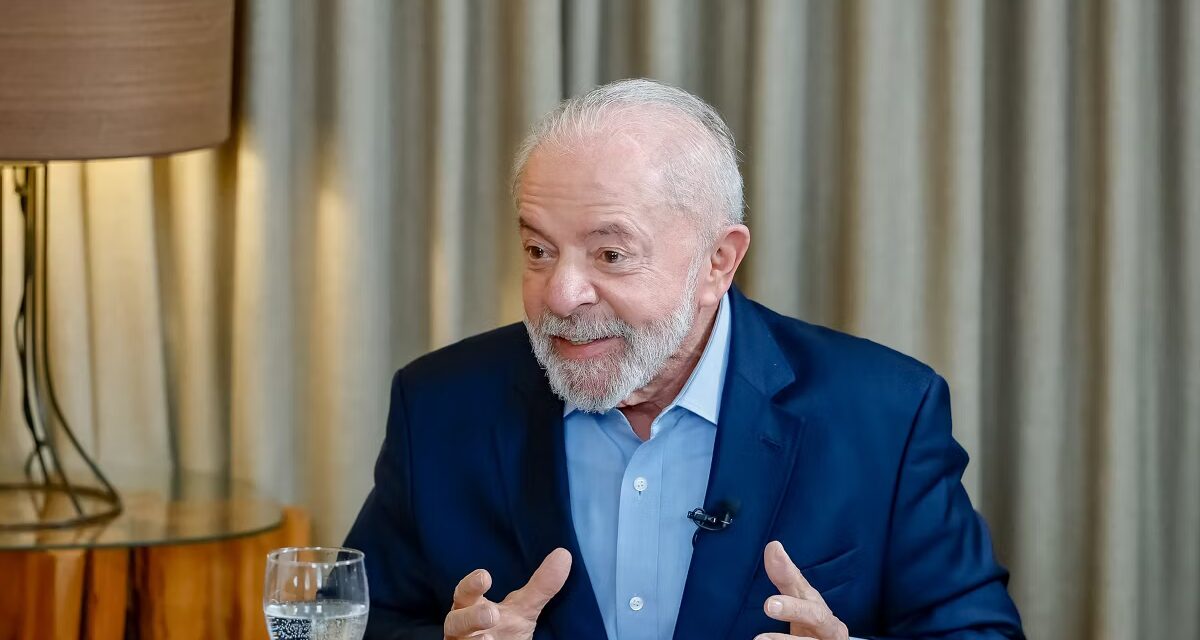 Lula diz que será ‘muito difícil’ ser derrotado em 2026, mas que não pode ‘brincar em serviço’