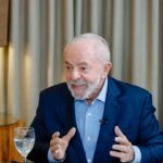 Lula diz que será ‘muito difícil’ ser derrotado em 2026, mas que não pode ‘brincar em serviço’
