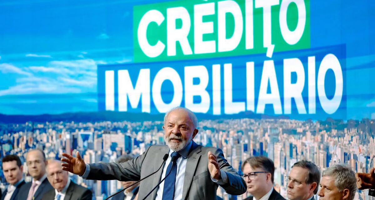 Lula diz que, por ser mais velho, ‘pode falar grosso’ com Trump e critica quem ‘lambe-botas’