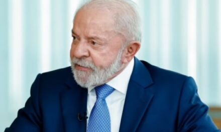Lula e Trump realizam primeira reunião por videoconferência em meio a impasse comercial