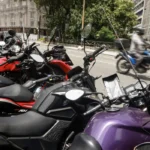 Trabalhadores por aplicativo ganham mais, mas enfrentam jornadas maiores e alta informalidade