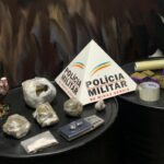 Mulher é presa por tráfico de drogas durante operação policial em Itaúna