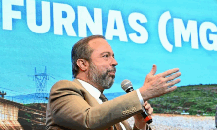 Governo federal e prefeitos discutem soluções para o “Mar de Minas” em Alfenas