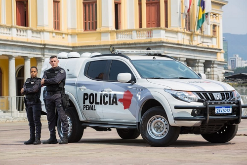 Polícia Penal de MG lança concurso com salário de R$ 5,3 mil