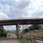 Mulher é internada após ser empurrada de viaduto pelo companheiro em Divinópolis