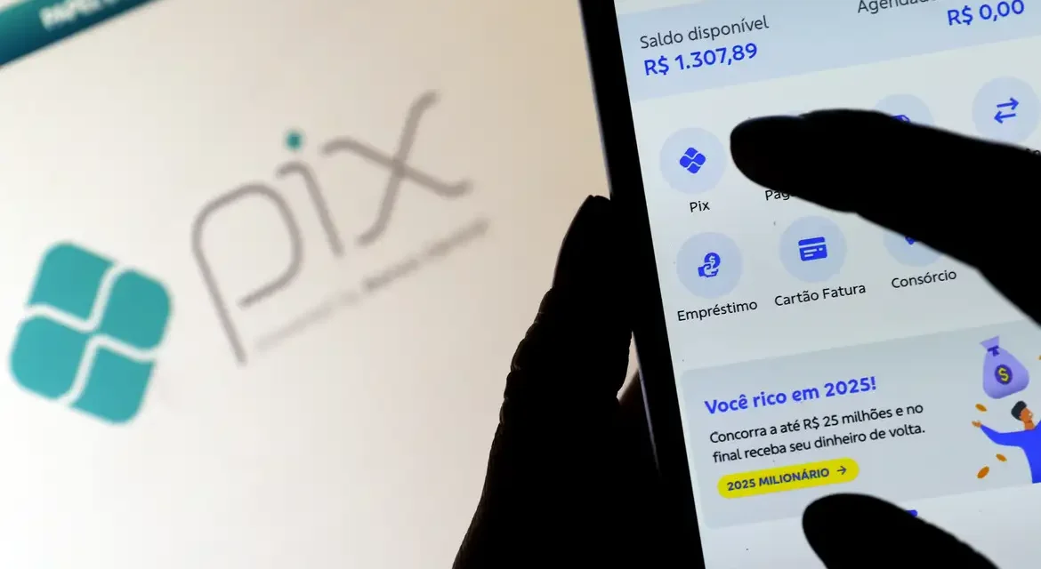 Pix automático passa a ser obrigatório e promete substituir débito automático e boletos