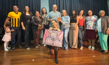 Sarau “Memórias” reúne comunidade e celebra arte e cultura em Formiga
