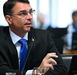 Senado aprova projeto que amplia tempo de internação de adolescentes por infrações graves