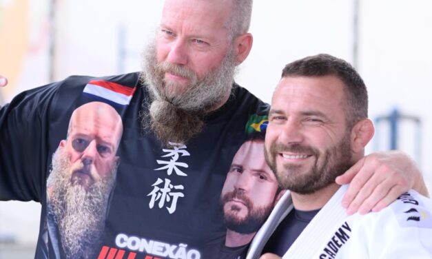 Tatame do Bem recebe faixa-preta holandês em evento com treino e atividades para crianças